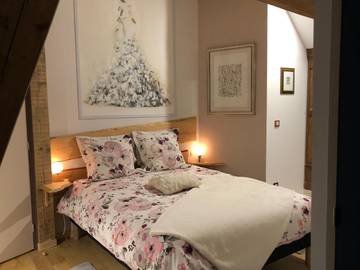 Gîte pour 4 personnes, avec vue et jardin dans Lac du Sautet