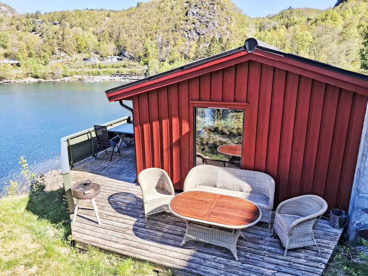 Neset in Lyngdal