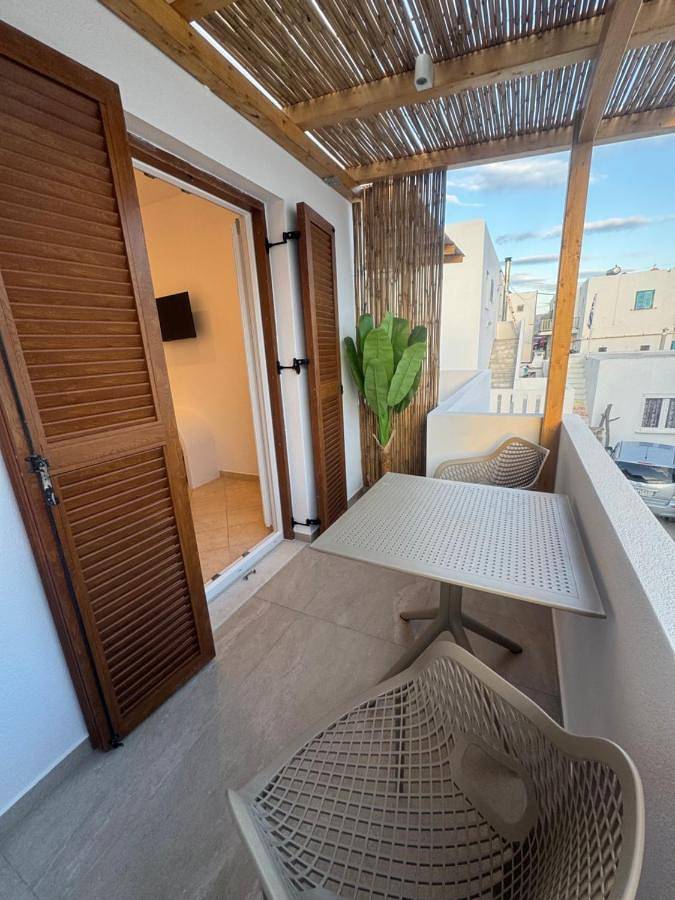 Hôtel pour 3 personnes, avec balcon dans Antiparos Ville - 3