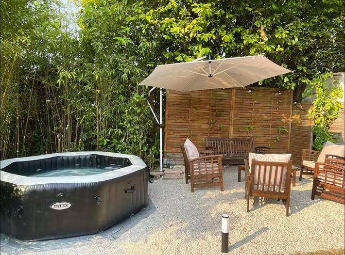 Location de vacances pour 6 personnes, avec jardin ainsi que jacuzzi et terrasse à Achères-la-Forêt - 2