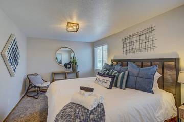 Bed And Breakfast for 4 Guests in Colorado Springs, South Central Colorado, Picture 3