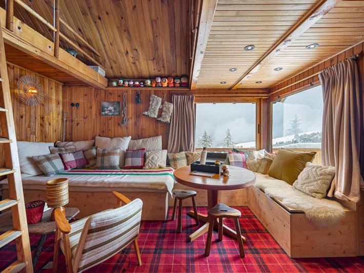 Chalet pour 4 personnes, avec balcon dans Courchevel 1850