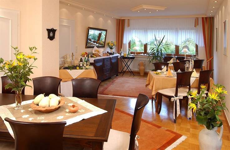 Pension für 2 Personen, mit Balkon und Terrasse sowie Garten und Sauna in Schweich an der Römischen Weinstraße - 3
