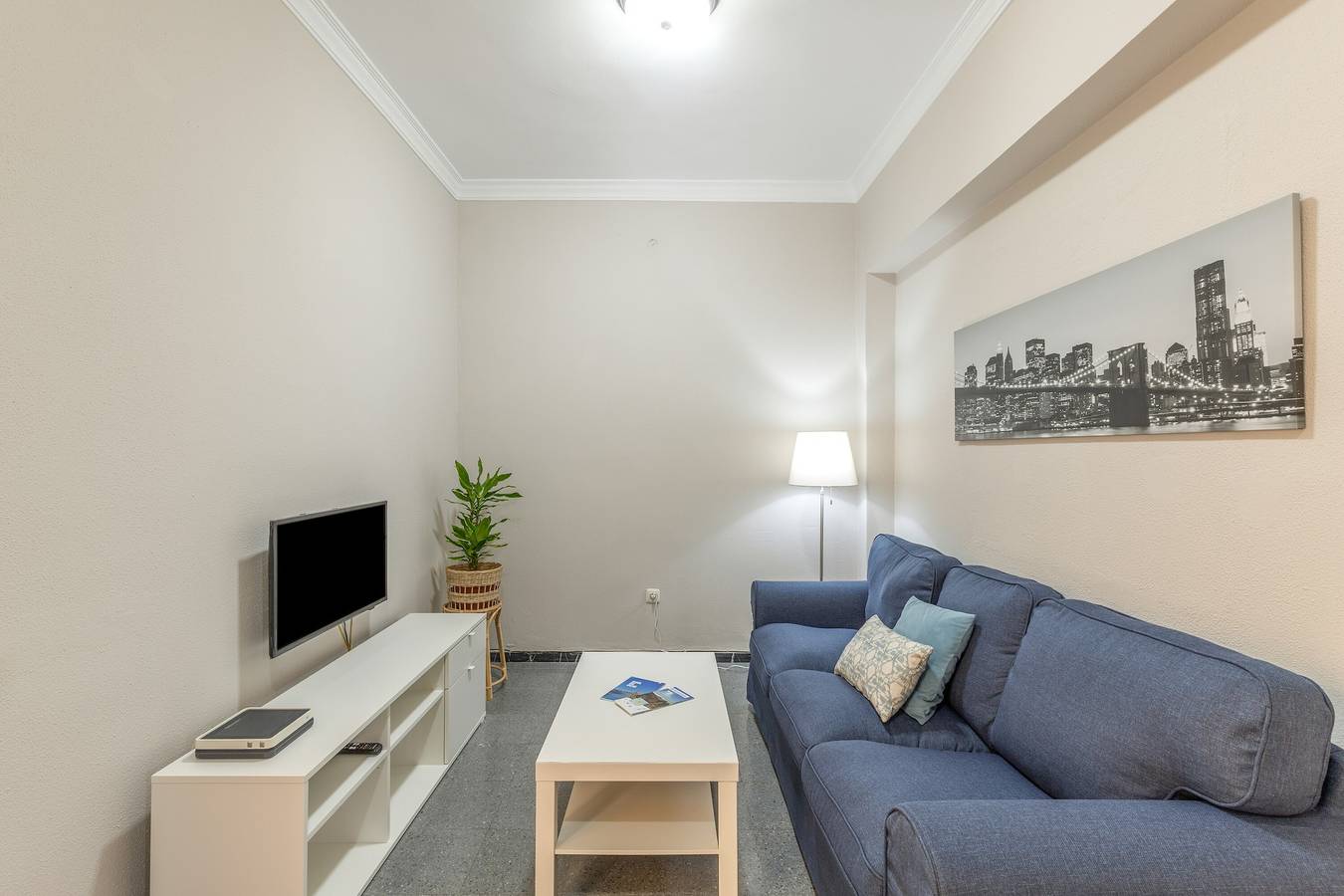 Vacation Home 'Gáldar-centro' with Private Terrace, Balcony, and Wi-Fi in La Costurera, Gáldar