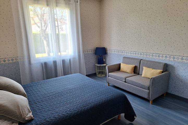 Location de vacances pour 6 personnes, avec jardin à Cerizay - 3