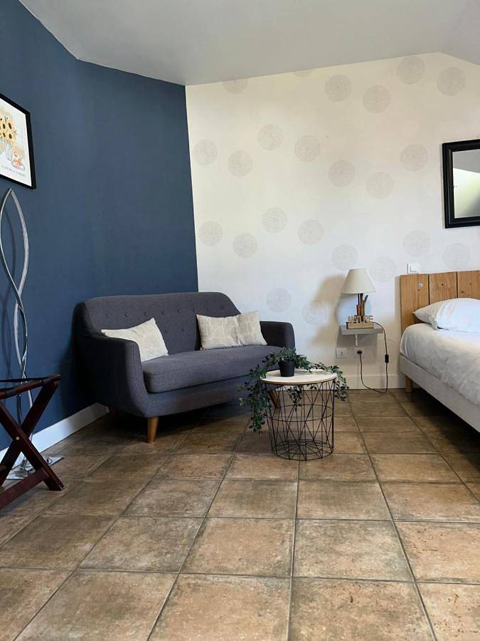 Hôtel pour 2 personnes, avec jardin et terrasse à Nébouzat - 4