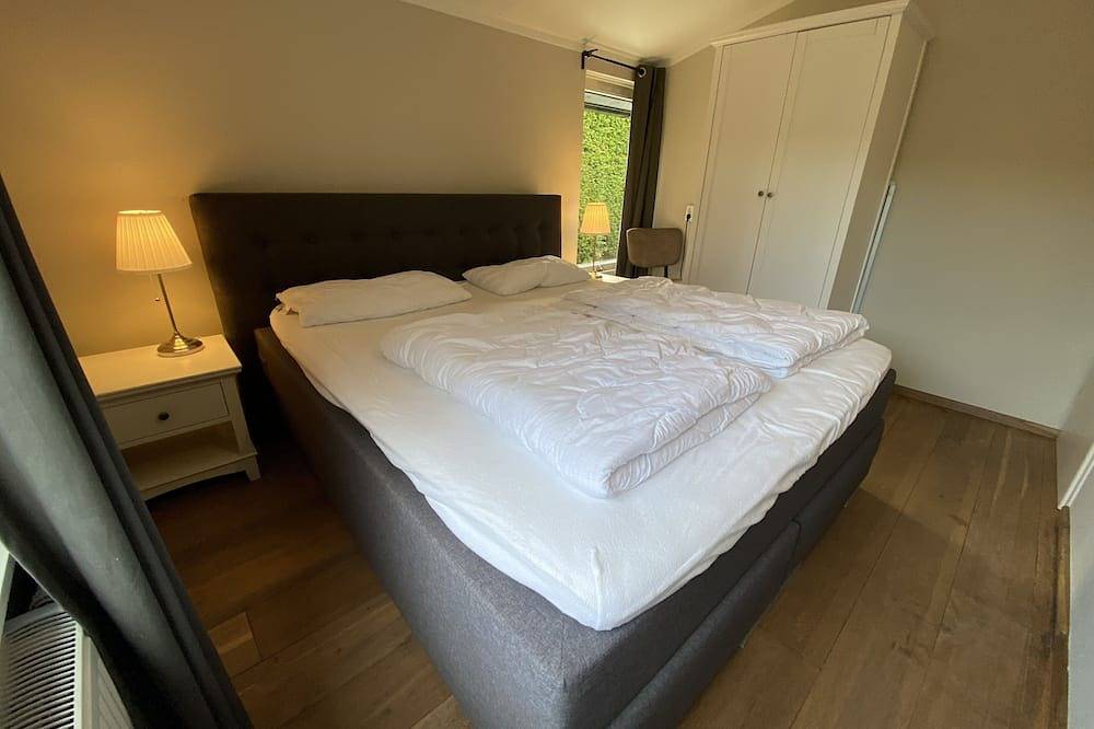 Freistehendes renoviert Ferienhaus auf omschlossenem Grundstück in Scharendijke, Grevelingenmeer