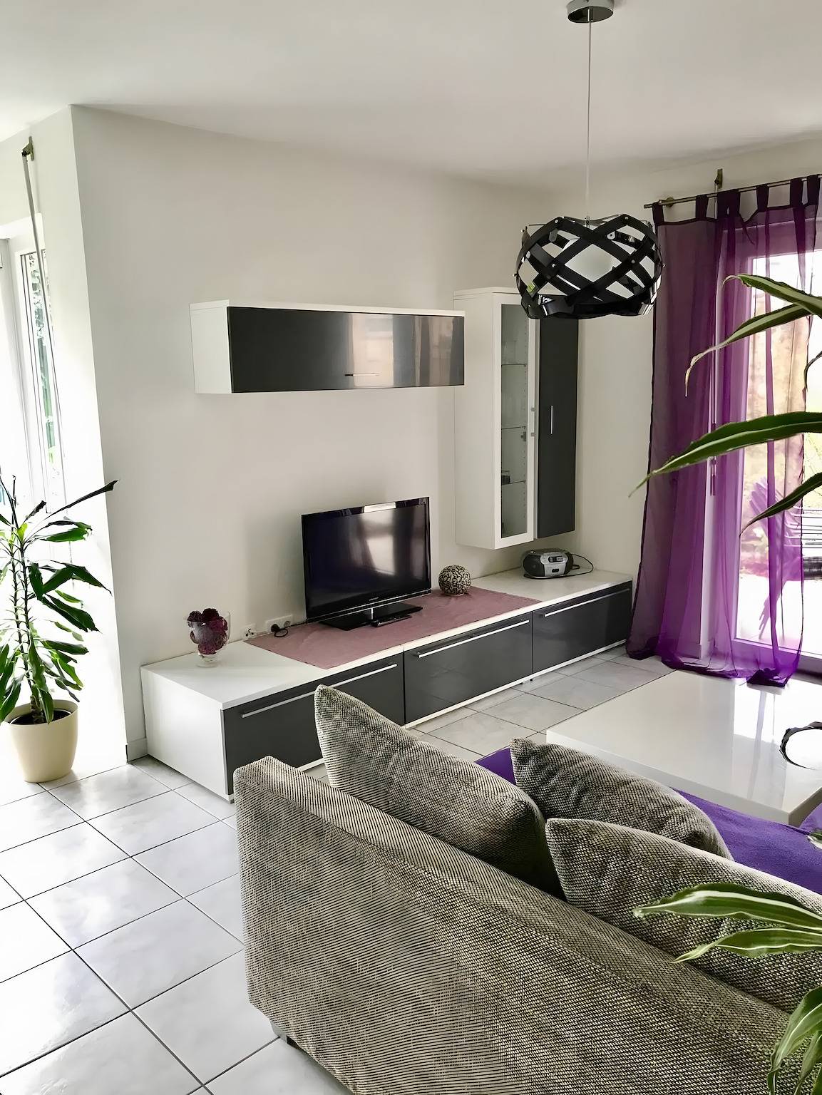 Apartamento entero, Apartamento 'Annabelle' con terraza privada y Wi-Fi in Bodman-Ludwigshafen, Obersee (Bodensee)
