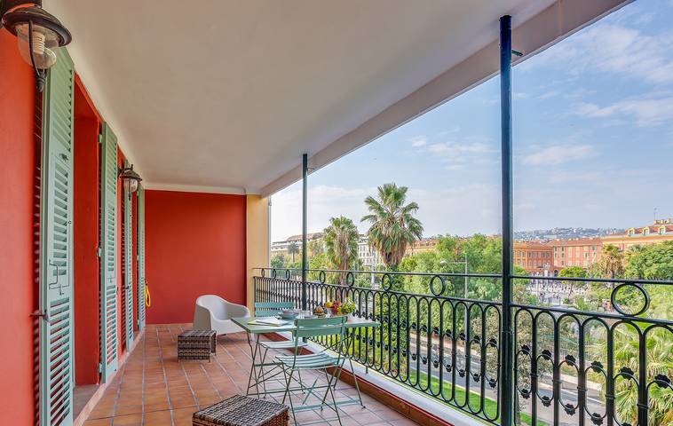 Gîte pour 4 personnes, avec terrasse dans Opera De Nice - 2