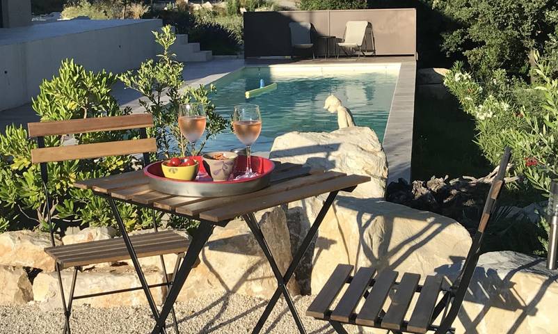 Gîte pour 2 personnes, avec piscine et terrasse dans la Région de nyons - 3