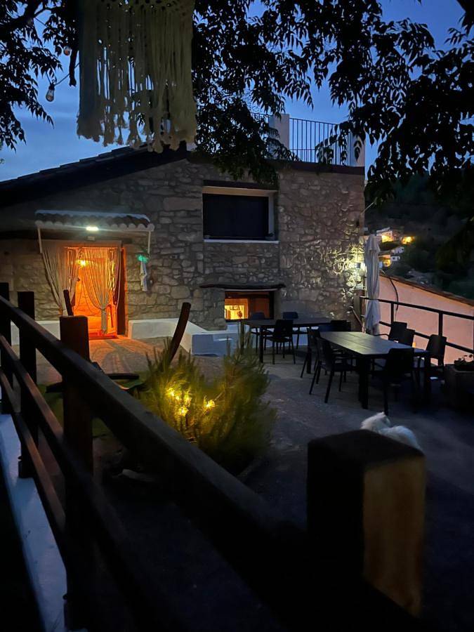Casa rural para 11 personas, con Balcón y Terraza además de Jardín y Piscina en Alto Mijares - 4