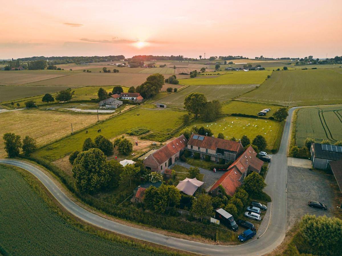 B&B De Deugdzonde in Saint-Genois, Zwevegem