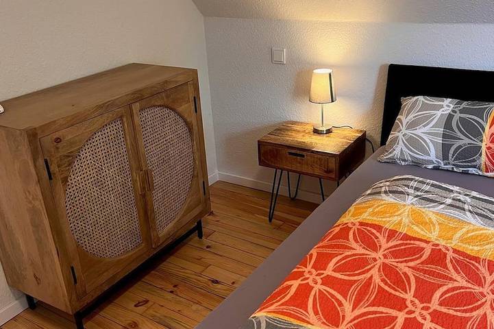 Ferienwohnung für 2 Personen, mit Garten und Balkon in Homburg - 3