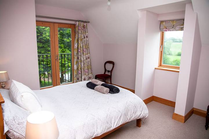 Luxurious 4 bedroomed Rural Retreat in Tyrone