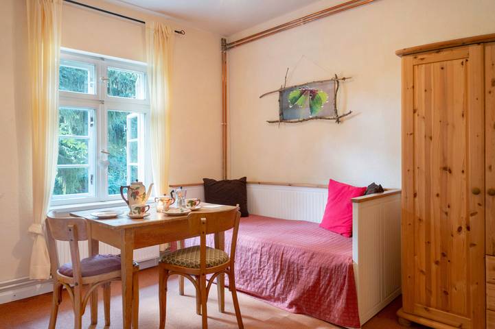 Landhaus für 3 Personen, mit Garten in Laage