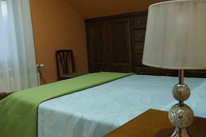 Gîte pour 12 personnes, avec jardin dans La Piñera - 2