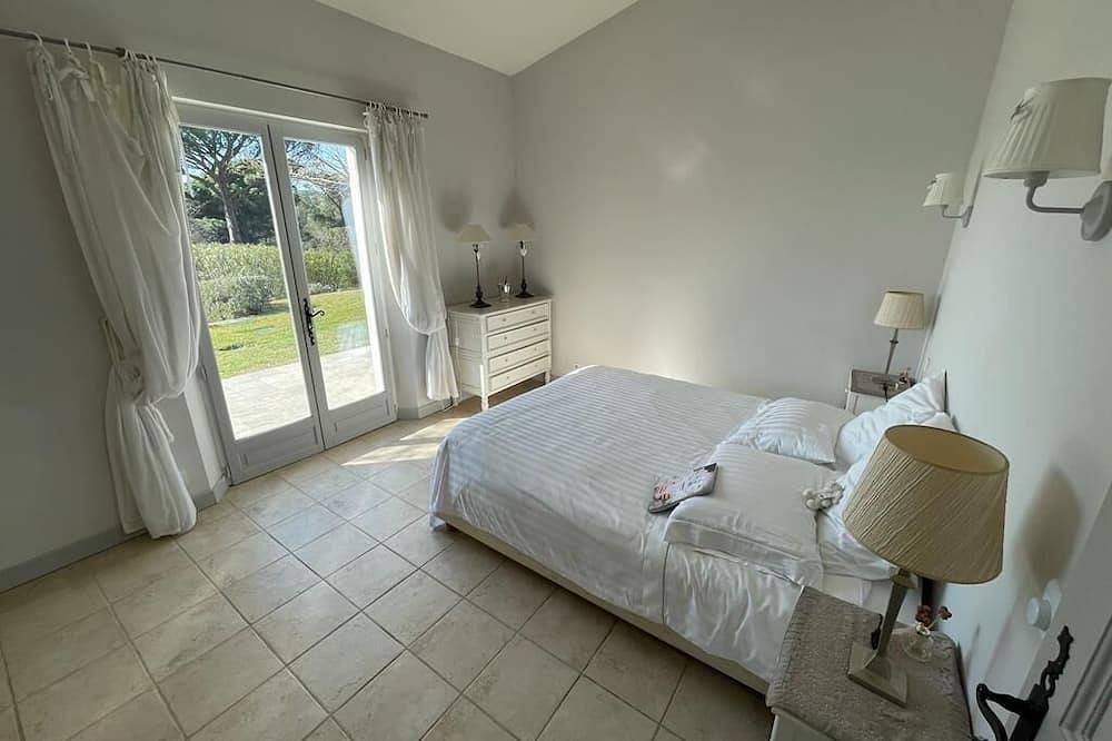 Aussergewöhnliche Ansicht Villa In Ramatuelle in Pampelonne, Ramatuelle