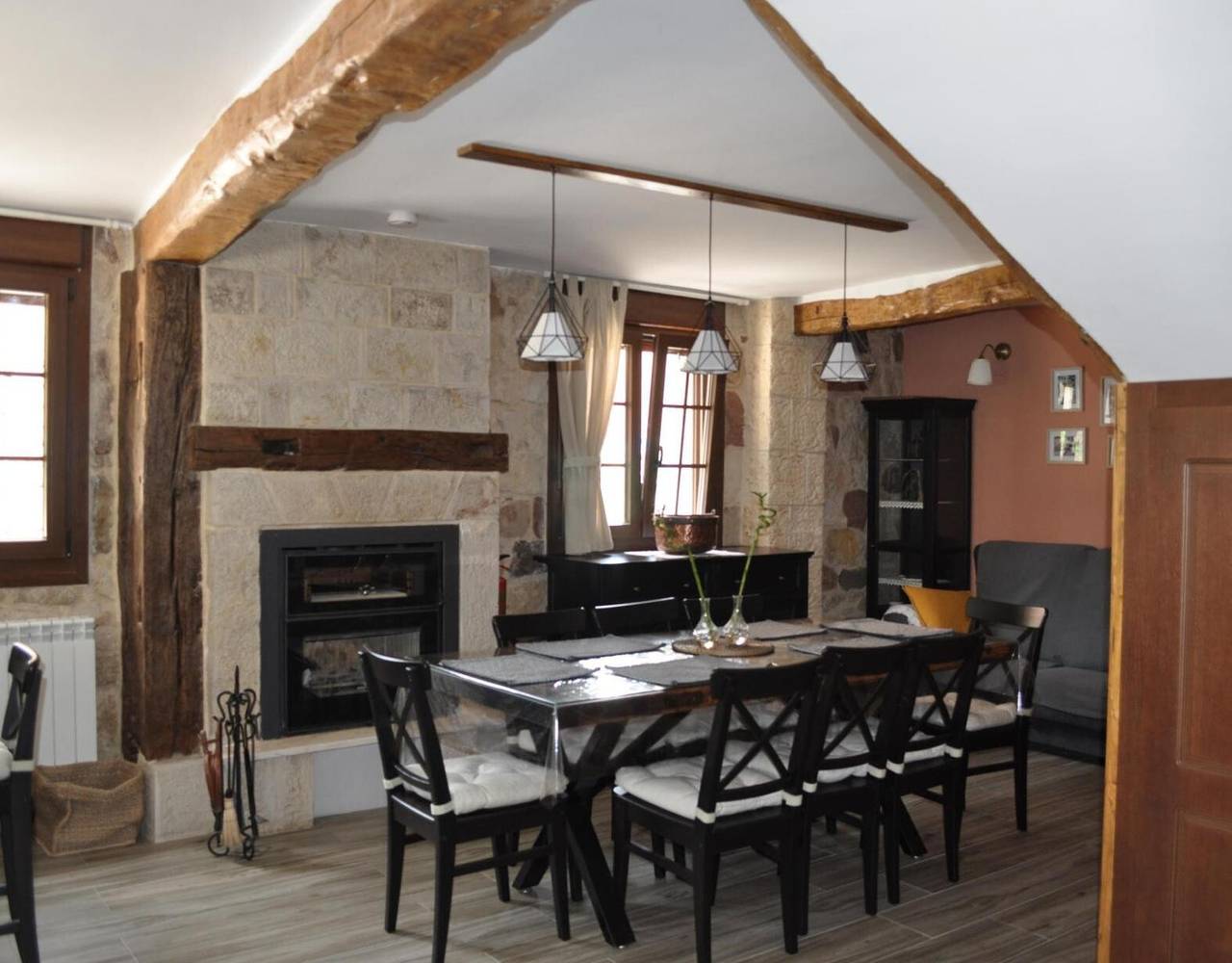 Casa Rural para 4 Personas en Valmala, Provincia de Burgos