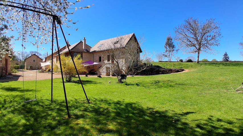 La Grange des Hirondelles in Antully, Région d'Autun