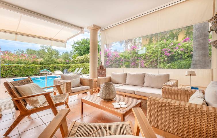 Location de vacances pour 9 personnes, avec jardin ainsi que terrasse et piscine à Reus - 4