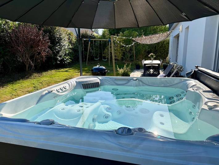 Gîte pour 8 personnes, avec jardin et vue dans Plage de Bréhec - 4
