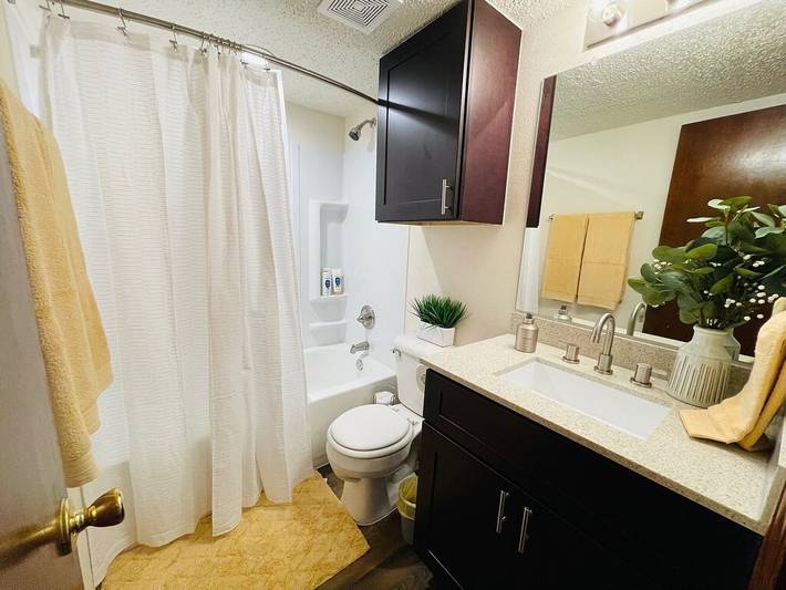 Vacation rental for 4 people, with pool in Norman