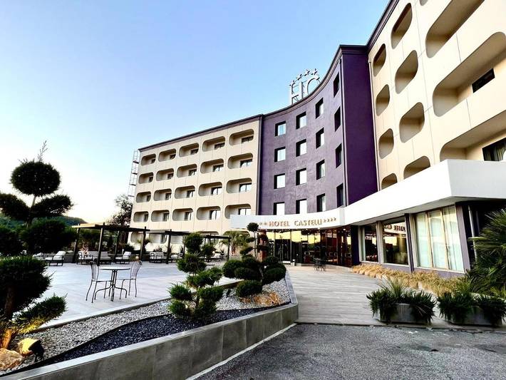 Appartamento per 2 persone, con Terrazza e Giardino nonché Piscina e Sauna a Montecchio Maggiore