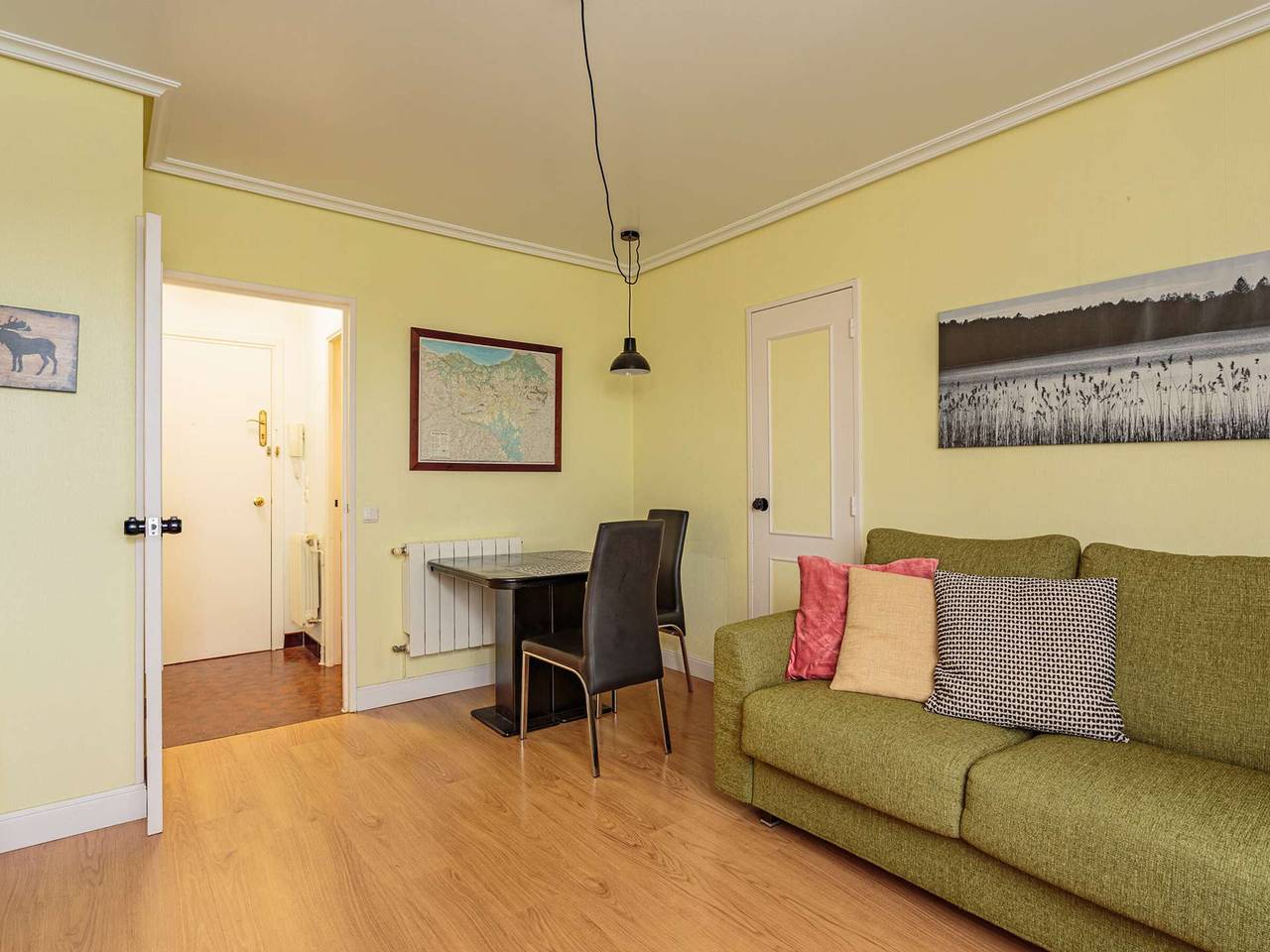 Studio entier, Studio central à Hendaye avec parking, proche commerces et plage in Hendaye, Région de Bayonne