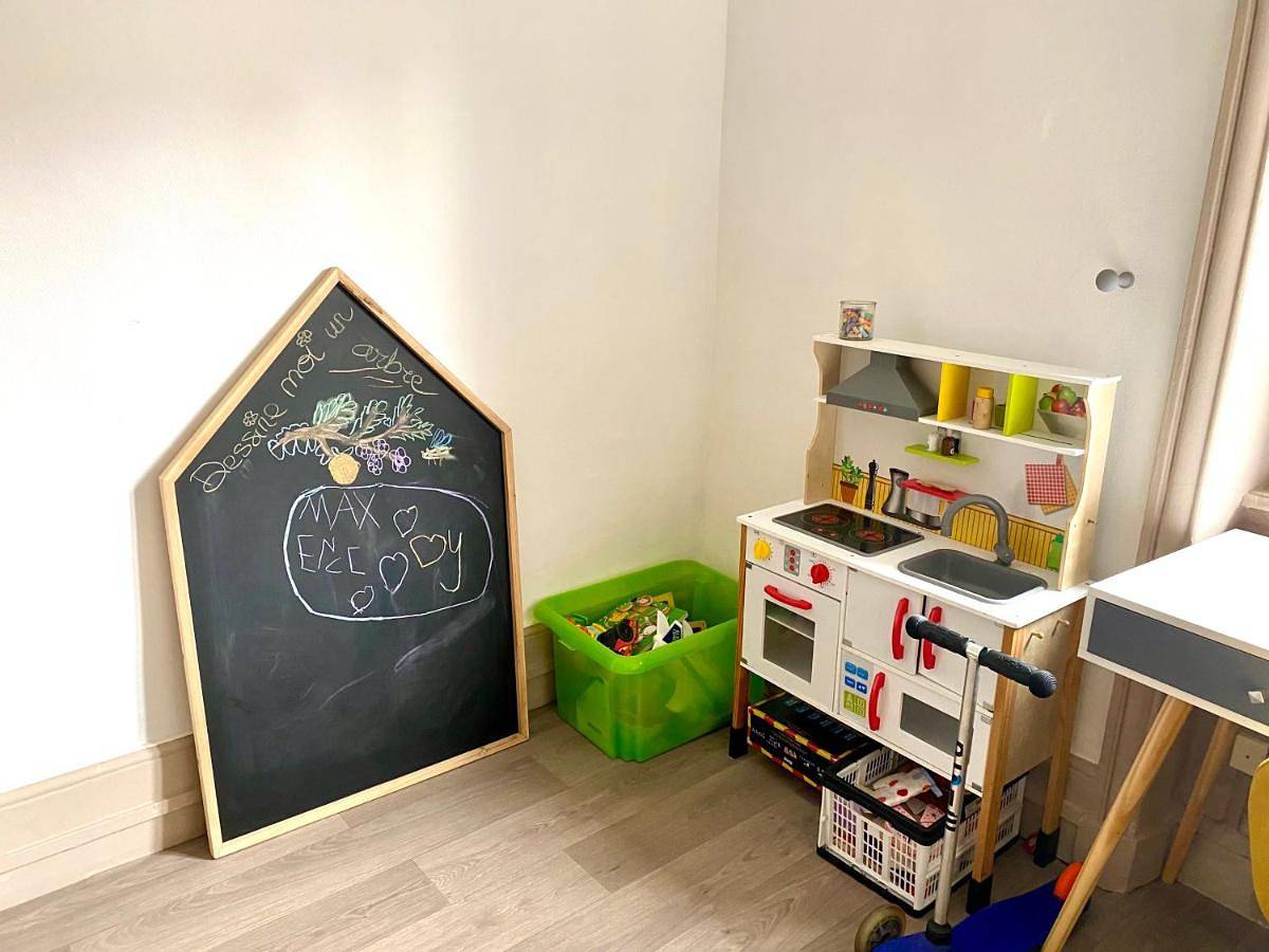 Appartement entier, Two-Bedroom Apartment in L'Arbresle, Lyon et ses environs
