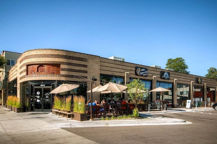 Vacation rental for 10 people, with terrace in Berkley