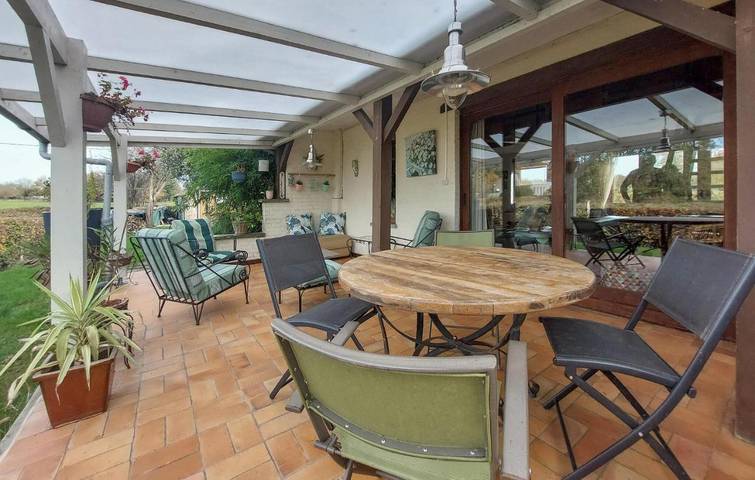 Location de vacances pour 6 personnes dans La Neuville-aux-Joûtes - 3