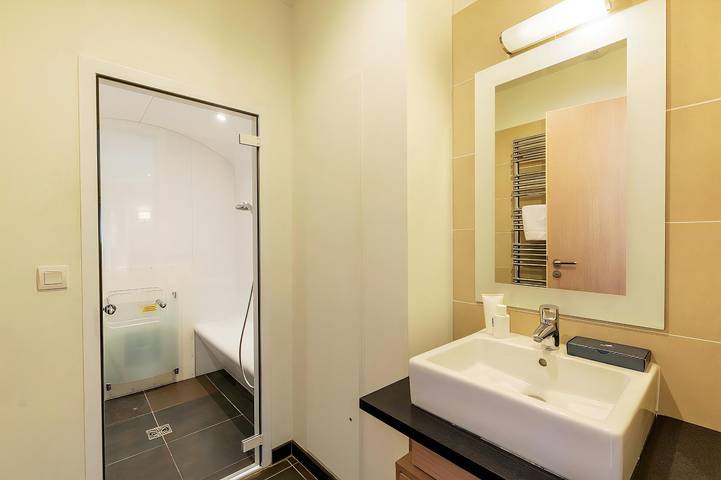 Gîte pour 12 personnes, avec sauna et jardin à Hattigny - 3