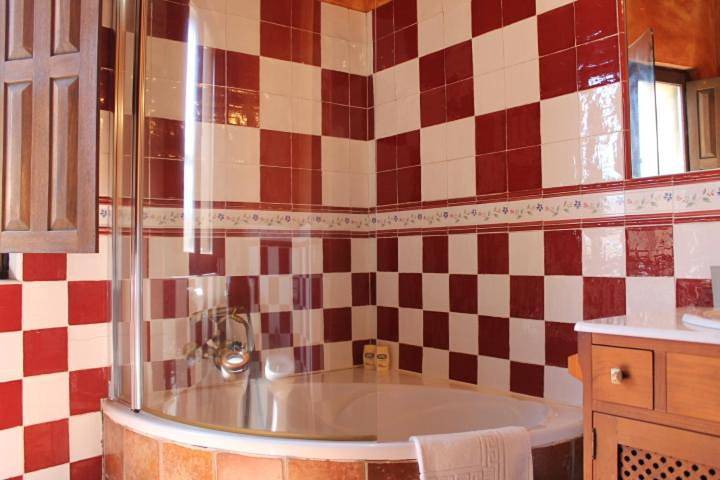 Casa de vacaciones para 8 personas, con sauna además de jardín y vistas, Se admiten mascotas en Sierra de Francia - 4