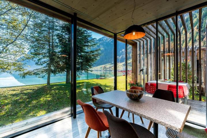 Hotel für 4 Personen, mit Garten und Seeblick sowie Sauna, mit Haustier in der Schweiz - 3