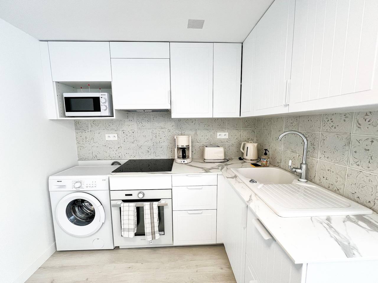 Dreamy holiday home with garden in Milizac-Guipronvel, Brest region