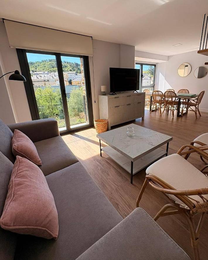 Gîte pour 4 personnes, avec Balcon ainsi que Terrasse et Vue à Villafranca del Bierzo - 4