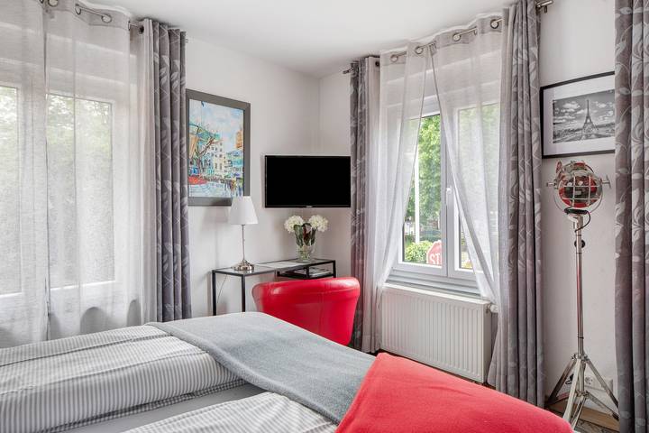 Ganzes Studio, Studio 'Fernando' mit gemeinsamer Terrasse und Wi-Fi in Breisach (Kernstadt), Breisach am Rhein