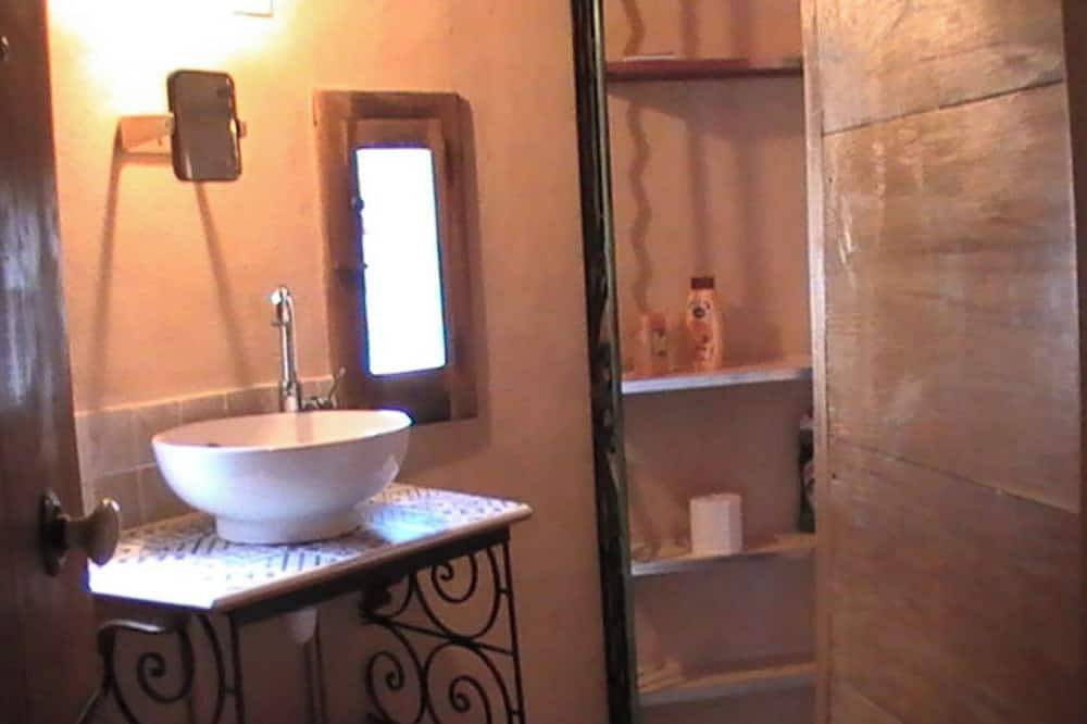 Quiet and close to tourist sites in the Perigord in Grignols, Périgord Blanc