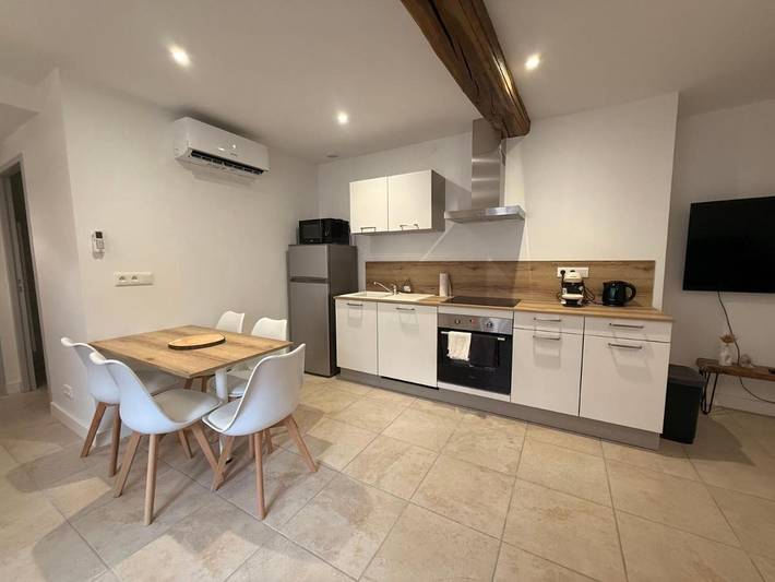 Gîte pour 4 personnes, avec terrasse à Lancié - 2