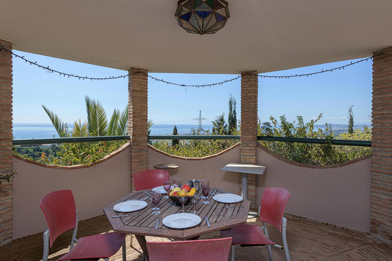 Villa Lina - Spectacular villa with private pool. Free Wifi. in Estepona, Costa del Sol