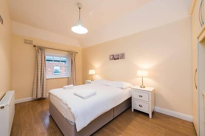 Ferienwohnung für 4 Personen, mit Whirlpool und Balkon in Dublin - 3