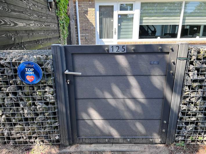 Ferienhaus für 4 Personen, mit Terrasse und Garten in Zeeland - 2