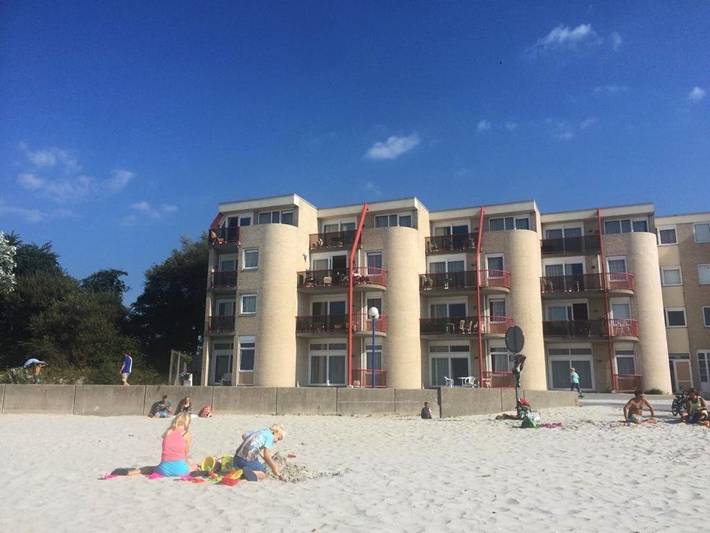Vakantieappartement voor 5 personen, with Balkon and Terras as well as Uitzicht op het meer in Makkum
