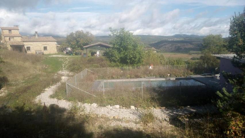 Maison de vacances pour 4 personnes, avec vue ainsi que terrasse et piscine, animaux acceptés