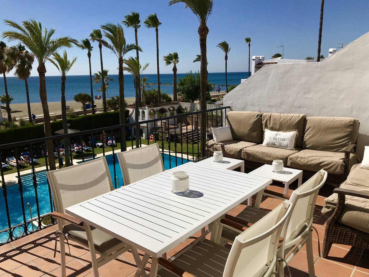 Entire apartment, Marina Real Beach Front 2204 in Playa Gaviotas, Manilva