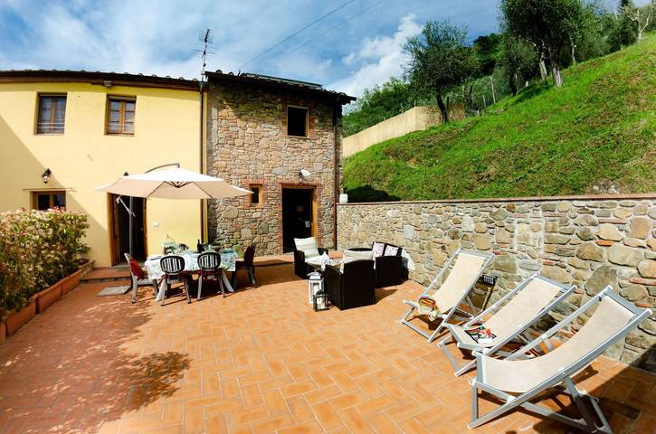Ferienhaus für 4 Personen, mit Terrasse und Pool in Lucca - 3