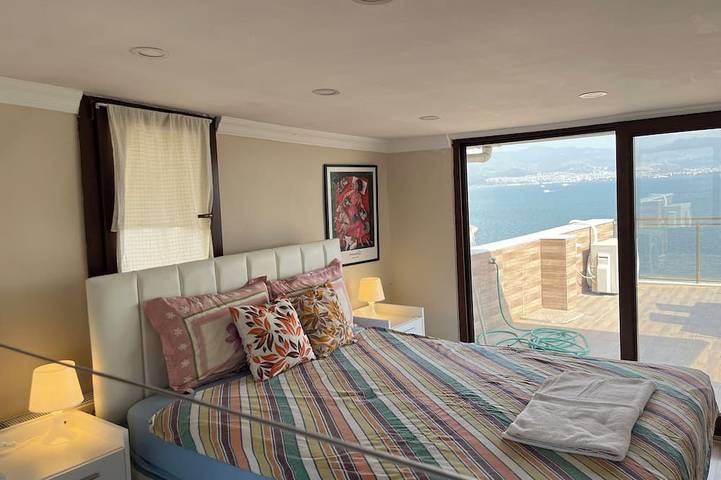 Ganze Wohnung, Stay with the best view of Izmir in Izmir, Türkische Ägäis