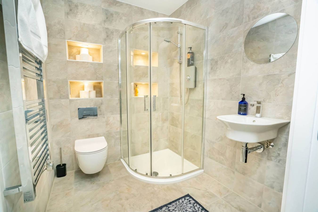 Apartamento entero, Modern 1 Bedroom Apartment in Leicester w Balcony in Leicester, Heart of England