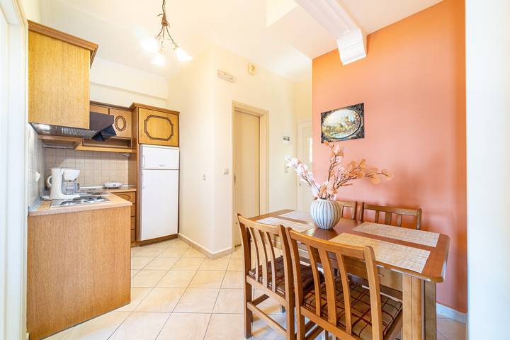 Gîte pour 4 personnes, avec balcon et jardin à Agios Gordios - 4