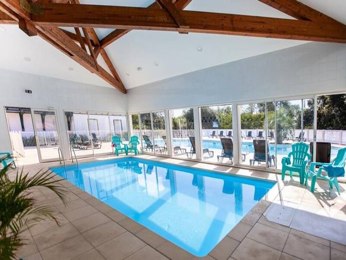 Gîte pour 4 personnes, avec piscine et balcon, adapté aux familles à Cassen - 4